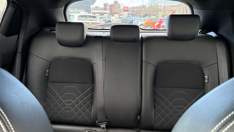 Nissan Juke 1.0 DiG-T 114 Tekna 5dr DCT Petrol Hatchback